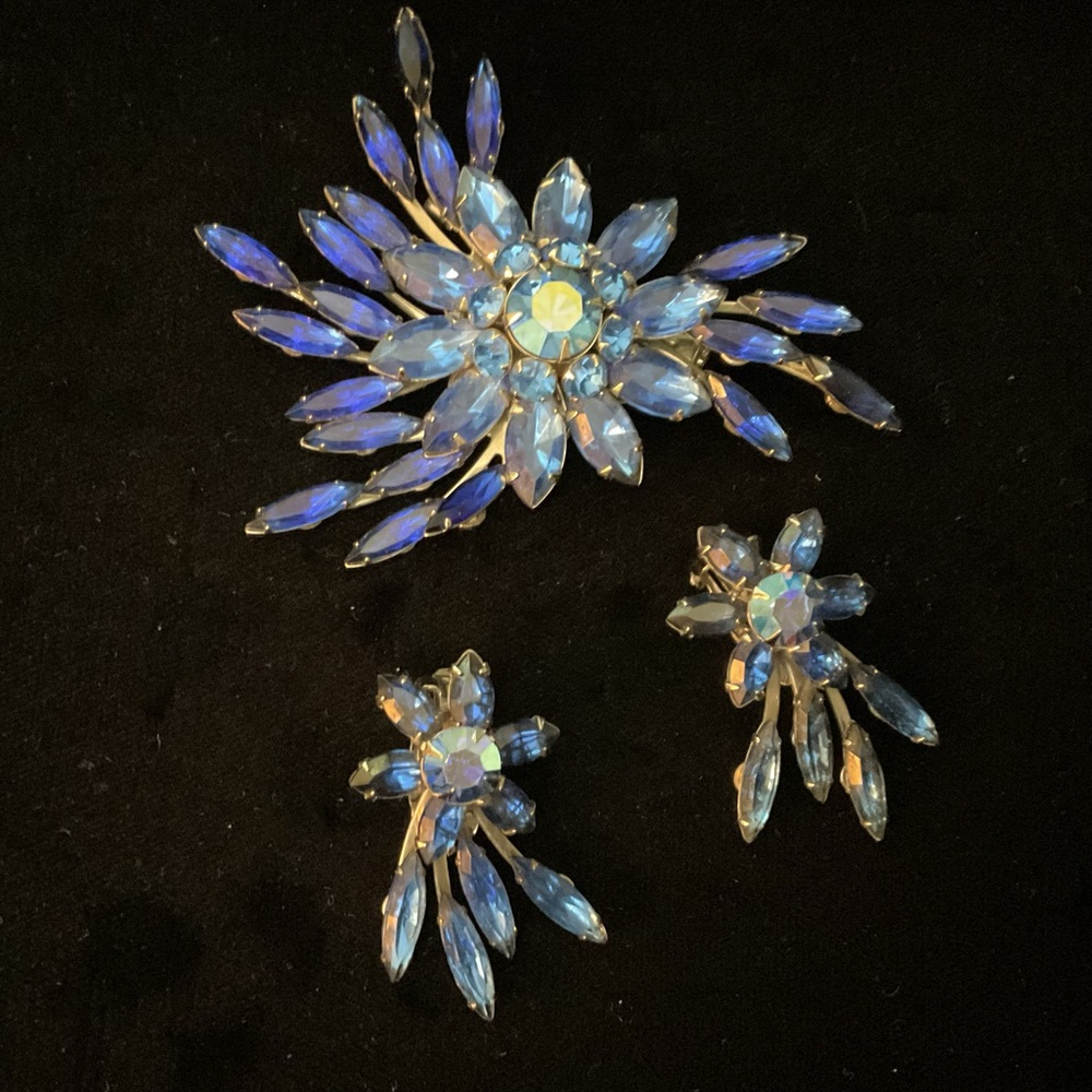 JUDY LEE Rhapsody in Blue Brooch and Earrings